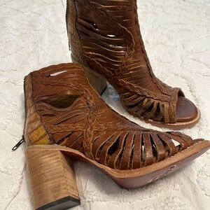 Free bird booties..brand new..never worn